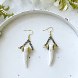 8641JE - Lily Horn Earrings