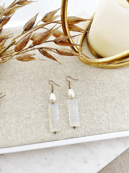 8753JE - Shelly Drop Earrings