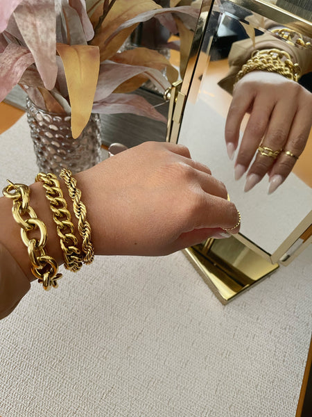 8856JB - Robin Gold Filled Bracelet